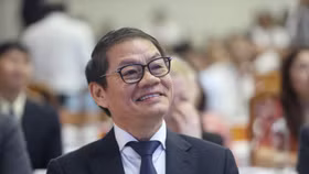 Tỷ phú Trần Bá Dương “bày trận” cho những tham vọng lớn