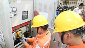 EVN tăng giá điện lên gần 5% từ ngày 10/5