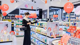 Thị trường mỹ phẩm tăng nóng, người Việt “xuống tiền” 2,4 tỷ USD trong năm 2024