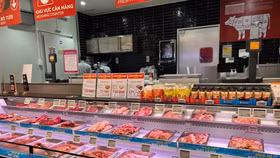 Giá nông sản hôm nay (27/5): Thịt lợn bất ngờ tăng trở lại, lập đỉnh mới 76.000 đồng/kg