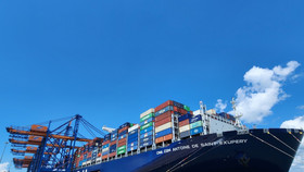 Hãng tàu biển lớn thứ ba thế giới muốn rót tiền vào hạ tầng logistics TP.HCM