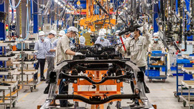 Ngành sản xuất Việt Nam khởi đầu 2026 vững chắc, PMI đạt 52,5 điểm trong tháng 1