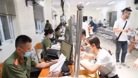 Tạm hoãn xuất cảnh với người nợ thuế là biện pháp hữu hiệu trong quản lý thuế