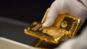 Giá vàng quốc tế hạ nhiệt, trong nước cũng giảm 400.000 đồng mỗi lượng