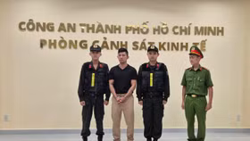 Bắt Lương Bằng Quang vì hành vi "chạy án" trong vụ Ngân 98 sản xuất hàng giả là thực phẩm