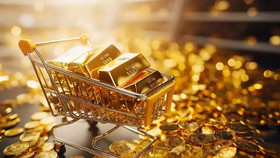 Giá vàng SJC vẫn sát mốc 121 triệu đồng