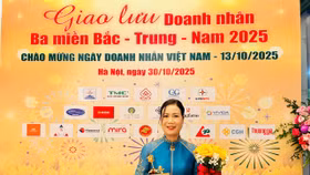 “Nữ Bông Hồng Vàng” Trần Thị Vui: Vun đắp di sản Huế để kiến tạo giá trị nhân văn