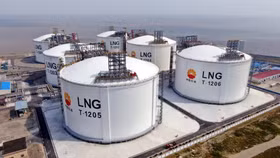 Petrovietnam Gas chốt nguồn LNG dài hạn với Shell