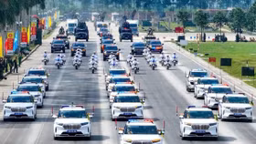 Loạt chi nhánh ngân hàng kết thúc giao dịch sớm để phục vụ công tác phân luồng giao thông tại Hà Nội