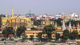 Khai thông cửa ngõ Tây Nam: VACOD hiến kế thúc đẩy xuất khẩu hàng tiêu dùng Việt sang Campuchia