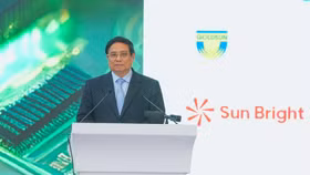Chính phủ cam kết các chính sách có lợi cho doanh nghiệp đầu tư AI, bán dẫn tại Việt Nam