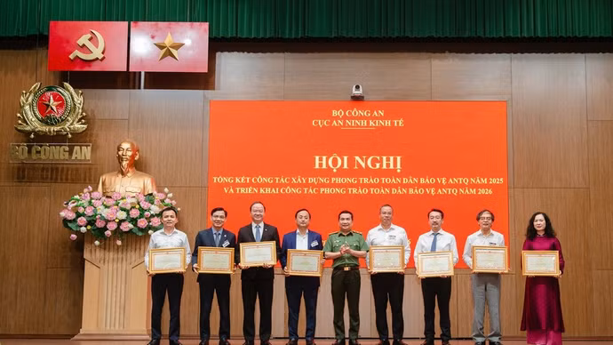 SeABank được Bộ Công an tặng Bằng khen về công tác bảo vệ an ninh Tổ quốc