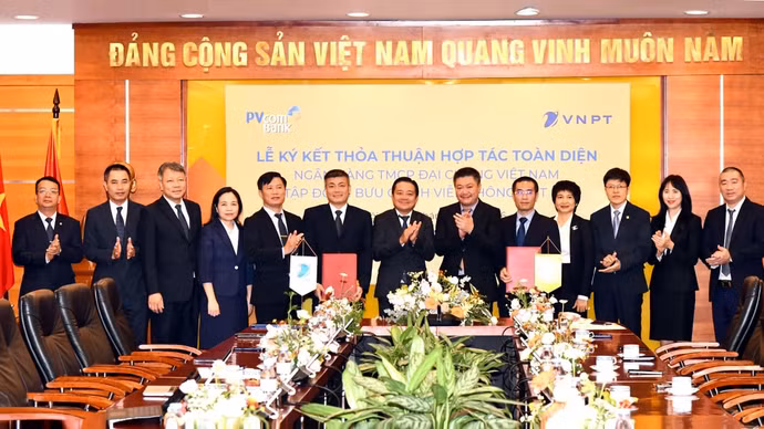 PVcomBank và VNPT hợp tác chiến lược, kết nối sức mạnh tài chính và công nghệ số