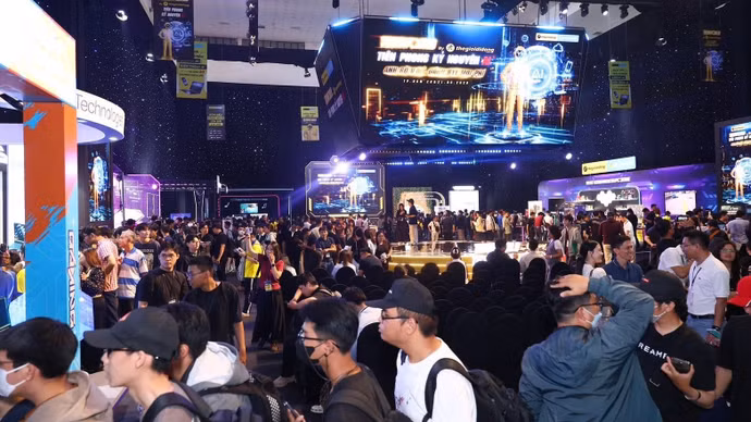 TECHWORLD 2026: Thế Giới Di Động đưa AI đến gần hơn với thế hệ trẻ