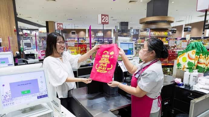 AEON Việt Nam đưa ra giải pháp cho thuê túi thân thiện môi trường tại các siêu thị