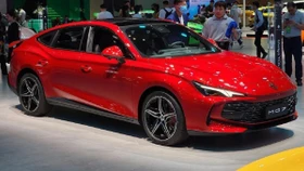 MG7 đếm ngược ngày ra mắt khách Việt, quyết đấu Toyota Camry