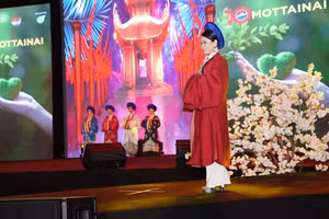 CEO Cẩm Tú trong trang phục Cổ phục Việt tại Gala Mottainai 2023