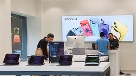 Mỹ “ra đòn” với Trung Quốc, Ấn Độ giúp Việt Nam trên đường trở thành mắt xích số một của Apple 