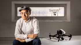 Ông chủ trẻ xây đế chế drone số 1 thế giới 