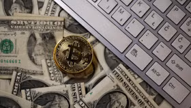 Bitcoin leo mốc 85.000 USD, đồng XRP bất ngờ bứt phá