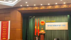 Đi tìm điểm cân bằng thương mại với các đối tác lớn