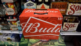 Ngành bia Châu Âu bất ngờ hưởng lợi nhờ thuế quan của Mỹ