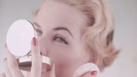 5 trào lưu làm đẹp sắp tái xuất trong năm 2025