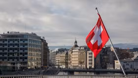 Thụy Sĩ trở thành "bến đỗ" an toàn cho giới siêu giàu Mỹ