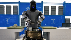 AI Trung Quốc chọn lối đi khác để cạnh tranh với Mỹ