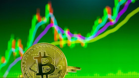 Bitcoin tăng tốc lên gần 97.000 USD, thị trường lại "ngóng" Fed