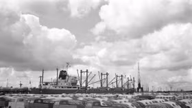 Nhìn lại câu chuyện “thuế gà” của Mỹ và bài học về hệ luỵ thuế quan