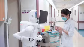 Giải pháp mới cho vấn đề thiếu hụt nhân sự y tế