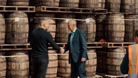 Mỹ gỡ thuế, thị trường whisky kỳ vọng phục hồi
