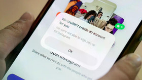 Một thông báo trên ứng dụng Instagram cho thấy người dùng không thể tạo tài khoản, được ghi nhận tại Australia vào tháng 12/2025