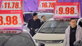 BYD “chơi chiêu” đại hạ giá khiến toàn ngành EV Trung Quốc lo ngại