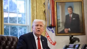 Thuế toàn cầu 10% của ông Trump bị Toà án Mỹ bác bỏ 