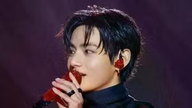 Idol Hàn Quốc thổi bùng cơn sốt ngọc bích tại Châu Á