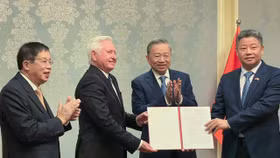 Thân thế hai đại gia Việt Nam, châu Âu đứng sau dự án tỷ USD tại Hà Nội