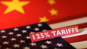 Trung Quốc đáp trả gay gắt, áp thuế 125% lên hàng hoá Mỹ