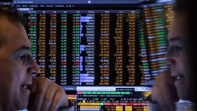 Sau 4 phiên bị bán tháo, chứng khoán Mỹ xanh rực rỡ