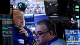 Phố Wall giảm điểm trong phiên cuối 2025, nhưng vẫn thắng lớn cả năm