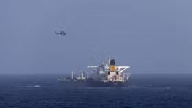 Tàu chở dầu Venezuela thành “điểm nóng” mới trong cạnh tranh Mỹ - Trung