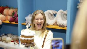 Khi thú bông trở thành “liều thuốc tinh thần” của Gen Z