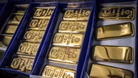 Chuyên gia dự báo giá vàng cuối năm sẽ cán mốc 3.300 USD/ounce