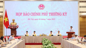 Thủ tướng đưa ra 10 giải pháp phát triển kinh tế - xã hội 6 tháng cuối năm