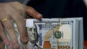 Tỷ giá USD hôm nay ngày 16/3: Tăng nhẹ trên thị trường ngân hàng, chợ đen bật lên sát 27.100 VND/USD