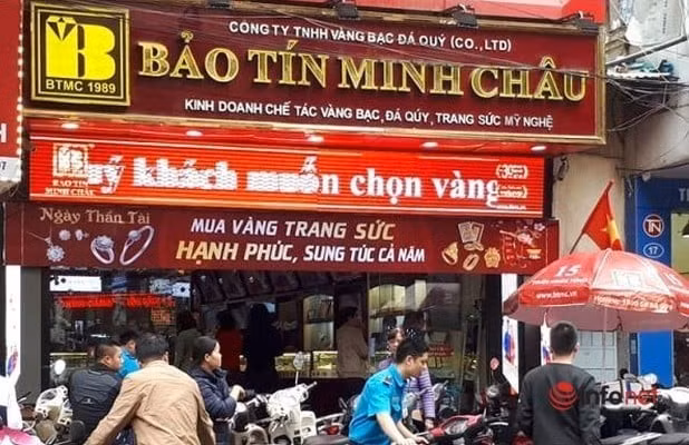 Khởi tố ông chủ cửa hàng vàng Bảo Tín Minh Châu và con trai