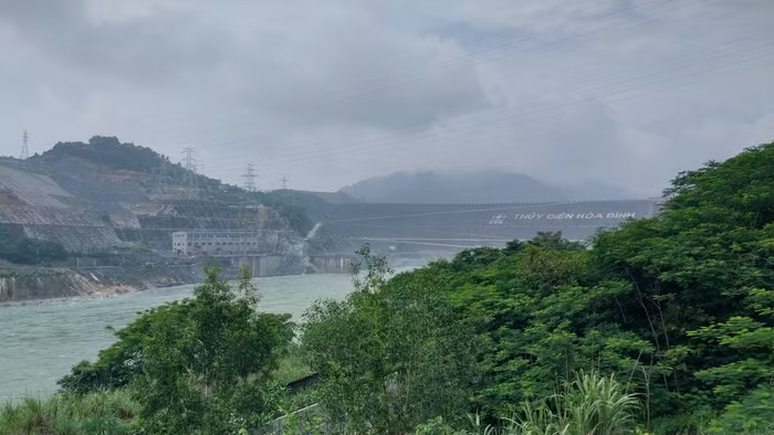 Nỗ lực đưa tổ máy 1 dự án Thủy điện Hòa Bình mở rộng hòa lưới trong ngày 19/8 