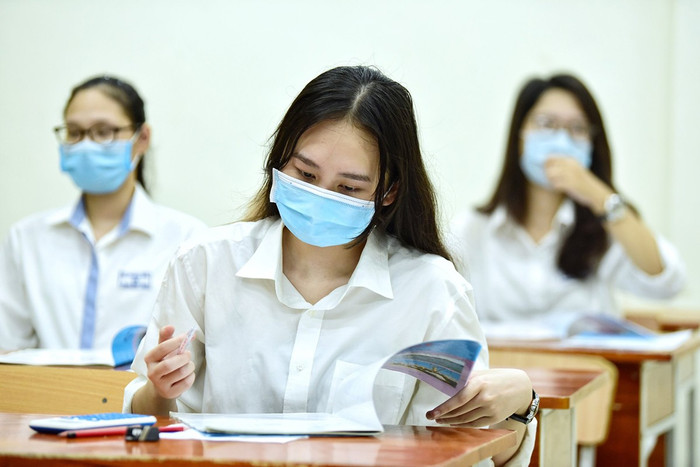 Năm nay là năm đầu tiên Bộ Giáo dục và Đào tạo công bố phổ điểm thi tốt nghiệp THPT trước khi công bố điểm thi 1 ngày
