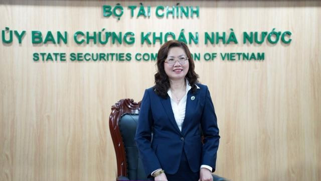 Bà Vũ Thị Chân Phương, Chủ tịch Ủy ban Chứng khoán Nhà nước